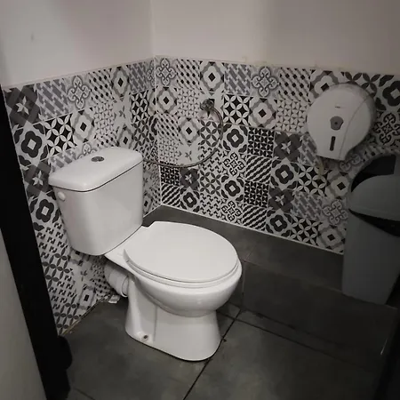 Lh St48 Hostel